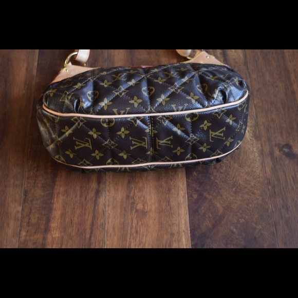 Authentic Louis Vuitton Etoile - Picture 4 of 5